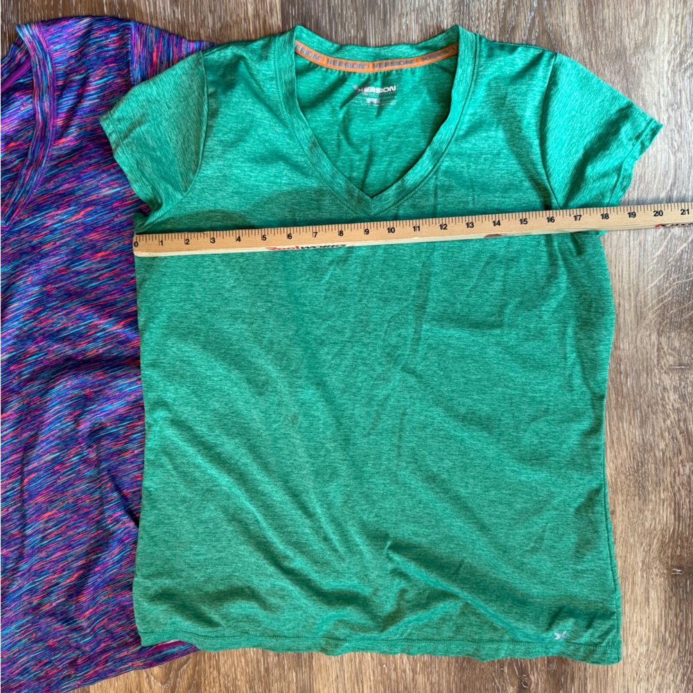 Xersion Active Sz Large Set of two v neck shirts - Picture 3 of 6